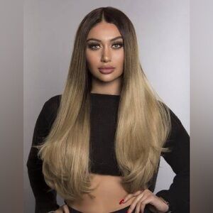 BELLAMI Synthetic Wig Mila 26” Straight. NWT